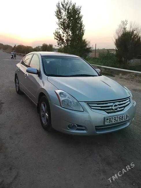 Nissan Altima 2009 - 1