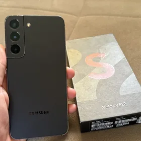 Samsung S22 8/128