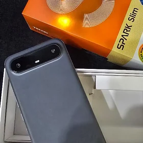 Tecno slim
