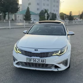 Kia Optima 2020