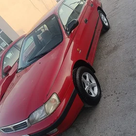Toyota Carina 1993