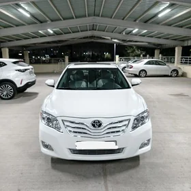 Toyota Camry 2010