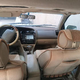 Toyota Avalon 1999