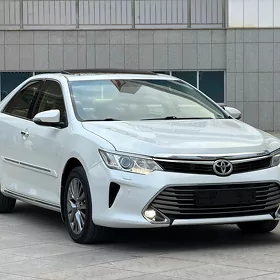 Toyota Camry 2016