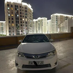 Toyota Camry 2013
