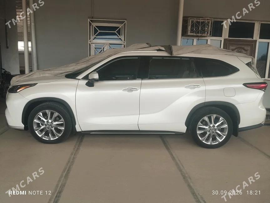 Toyota Highlander 2020 - 1