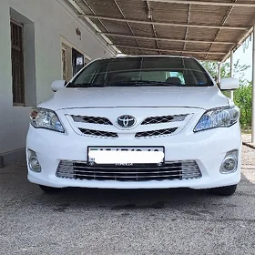 Toyota Corolla 2013