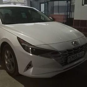 Hyundai Elantra 2021