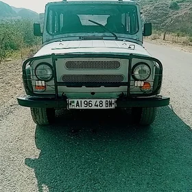 UAZ 469 2001
