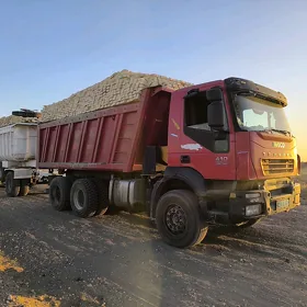 Iveco Trakker 2009
