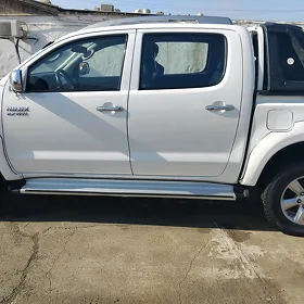 Toyota Hilux 2010