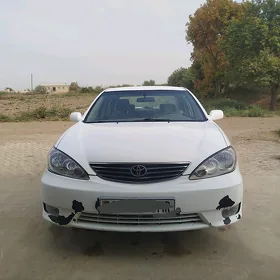 Toyota Camry 2004