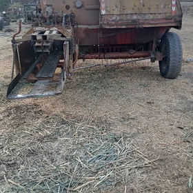 MTZ 82 2000