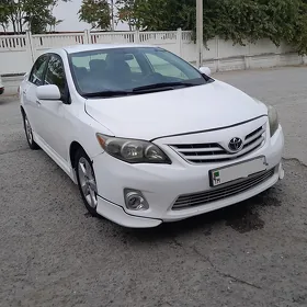 Toyota Corolla 2013