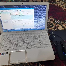 toshiba noutbook 15.6'