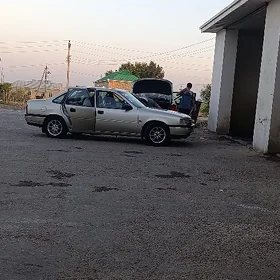 Opel Vectra 1990