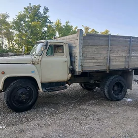 Gaz 52 1988
