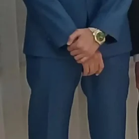 kastýum julwar