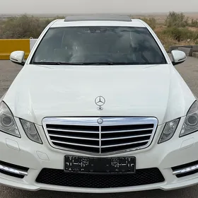 Mercedes-Benz E350 2011