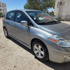 Nissan Versa 2010
