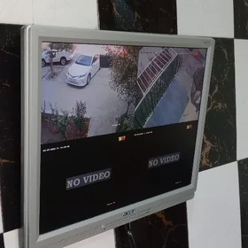 ACER 17