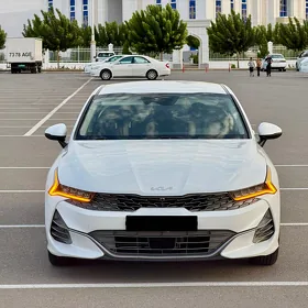 Kia K5 2021