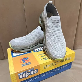 кроссовки  Skechers