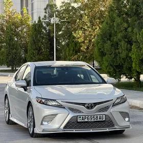 Toyota Camry 2022