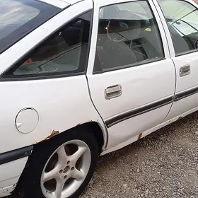 Opel Vectra 1990