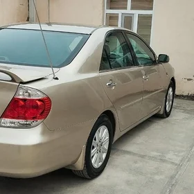 Toyota Camry 2003