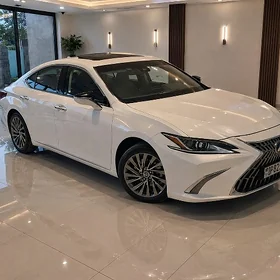 Lexus ES 350 2022