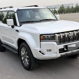 Toyota Land Cruiser Prado 2025