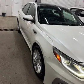 Kia Optima 2019