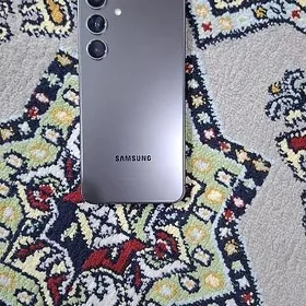 Samsung s24