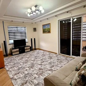 Arenda Mir7/2 2komnat