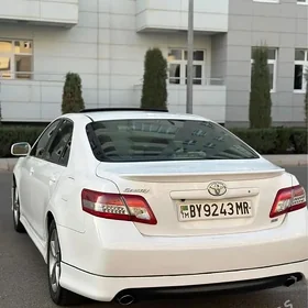 Toyota Camry 2010