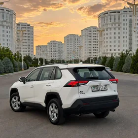 Toyota RAV4 2023