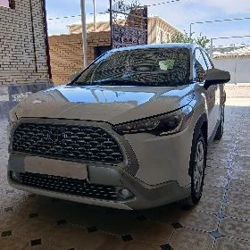 Toyota Corolla Cross 2023