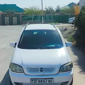 Opel Zafira 2002