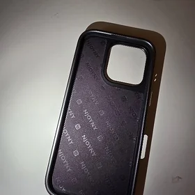 iphone 16 pro cehol