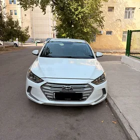 Hyundai Elantra 2017