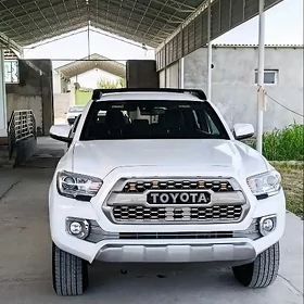 Toyota Tacoma 2018