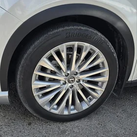 235/50 R21 Lexus rx2024