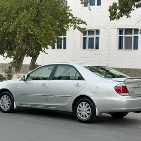 Toyota Camry 2003