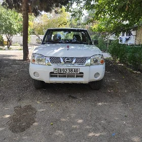 Nissan Navara 2014