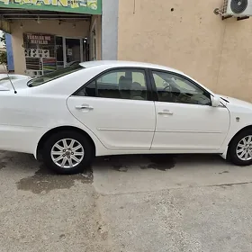 Toyota Camry 2003
