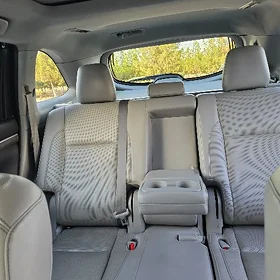 Toyota Highlander 2019