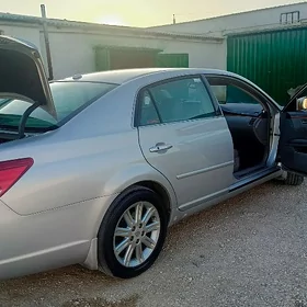 Toyota Avalon 2005