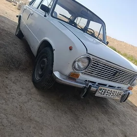Lada 2104 1986