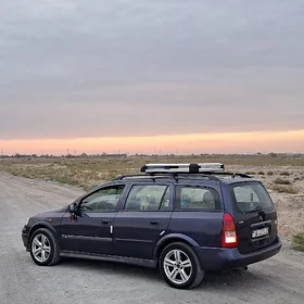 Opel Astra 2000